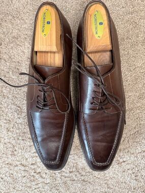 Santoni Brown Leather Apron-Toe Derby Shoes